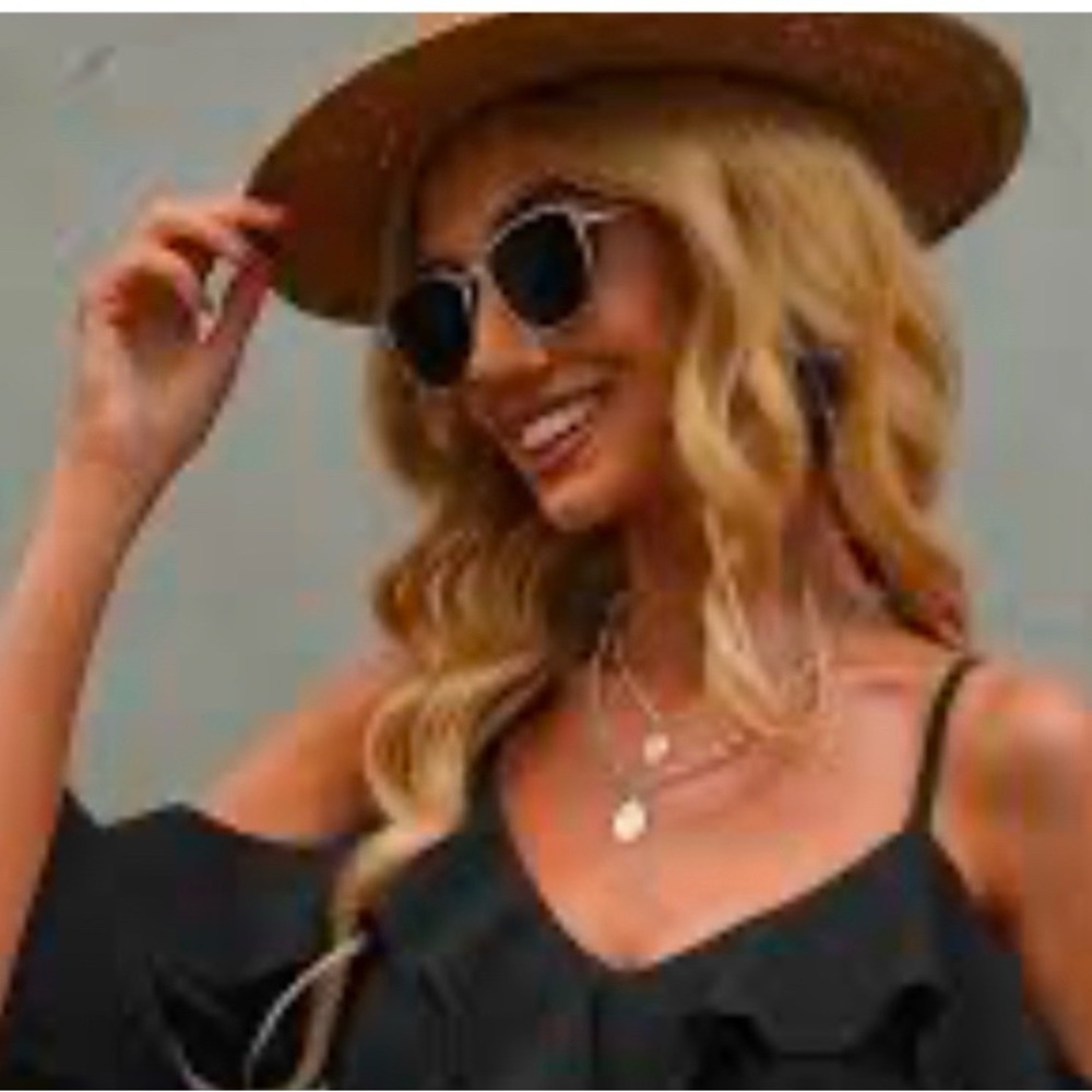 Bar lll iii 3 Three Ruffle Sexy Cold Shoulder Black Top Shirt Large L